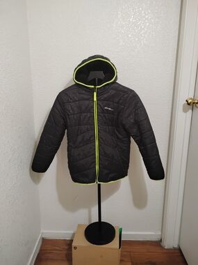 Eddie Bauer Youth Boys Reversible Hooded Puffer Jacket - Black/Neon